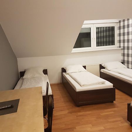 Duszka Hostel Warszawa Eksteriør billede