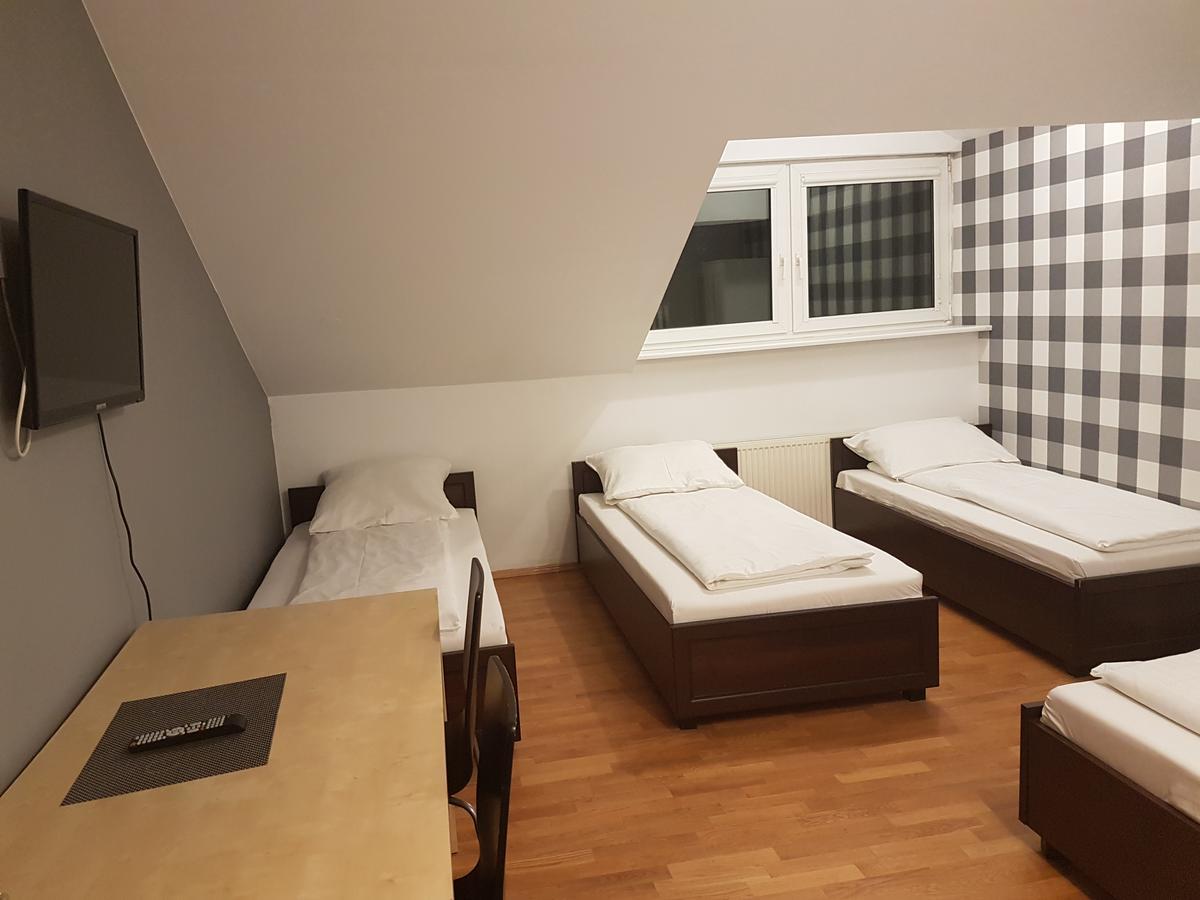 Duszka Hostel Warszawa Eksteriør billede